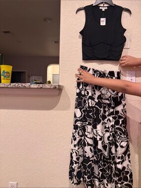 Unbranded Black & White Floral Tiered Maxi Skirt